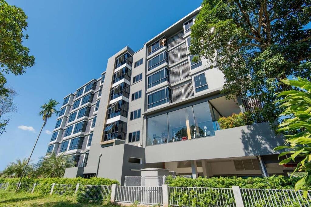 Hill Myna By Bcare - Two Bedrooms Apartemen